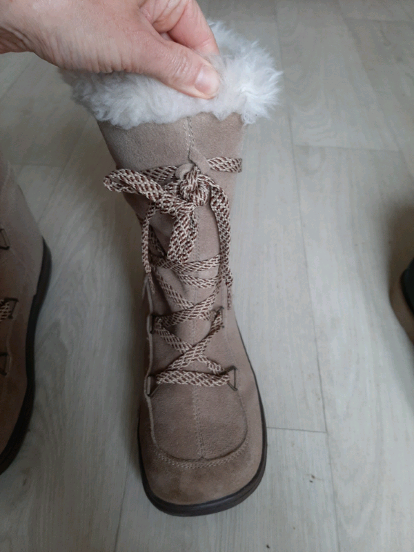 rocket dog boots size 7